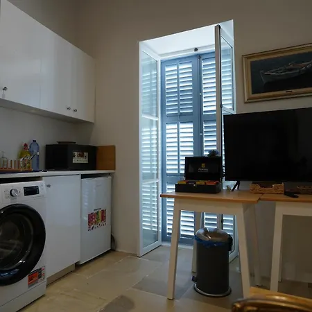 Apartman Two Bedroom W/ Balcony Nicosia