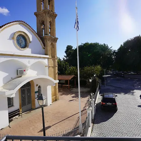 Two Bedroom W/ Balcony * Λευκωσία