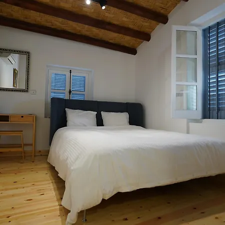 Two Bedroom W/ Balcony Λευκωσία